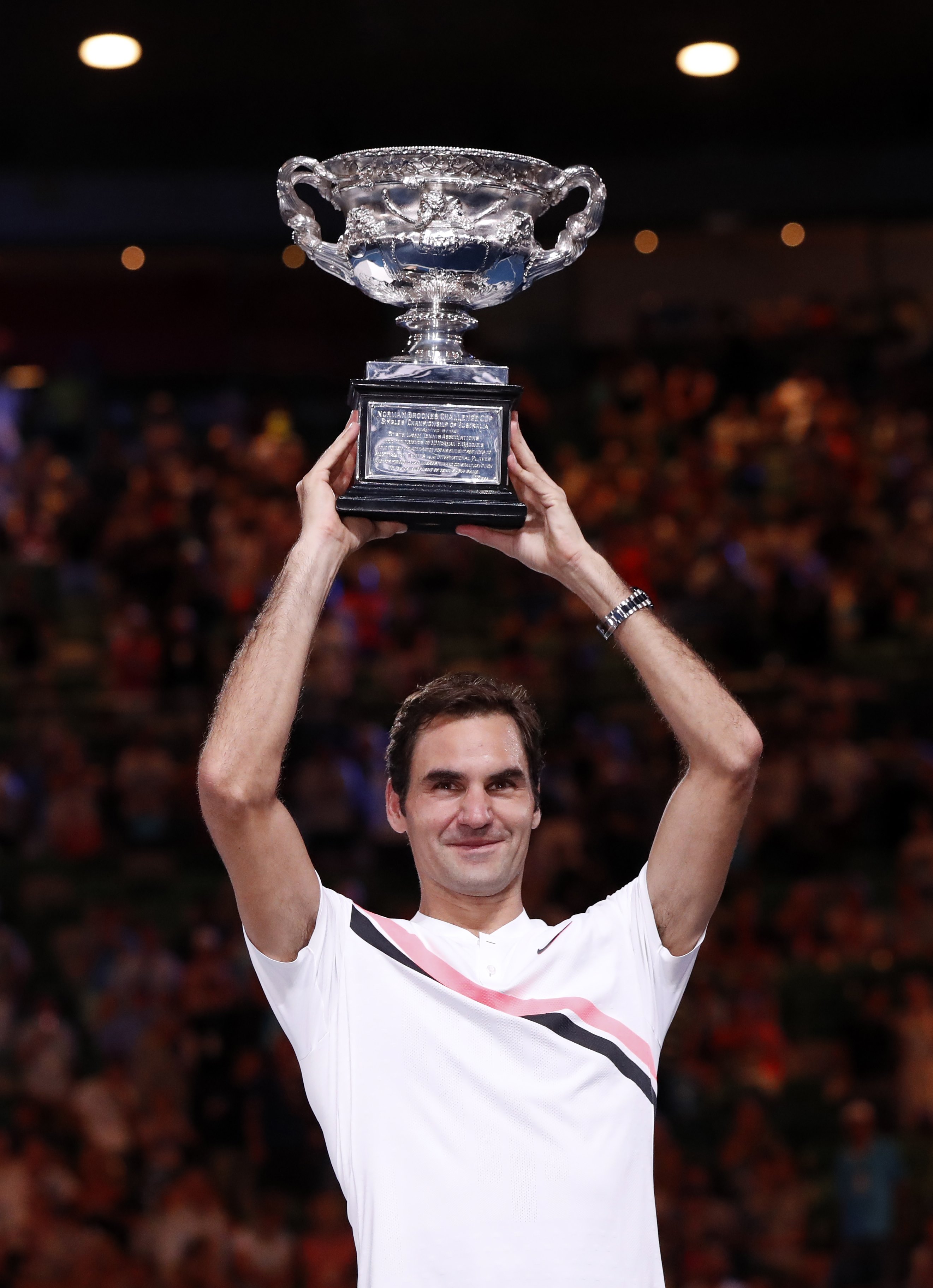 澳大利亚网球队完胜世界网球队，费德勒高光表现