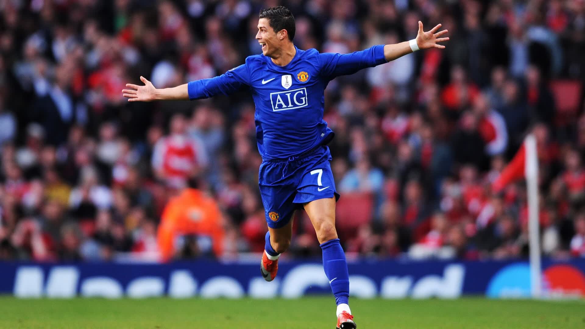 绿茵场的唯一宿命，当尼日利亚撕裂巴西，三笘薰在强硬对抗中写下孤本
